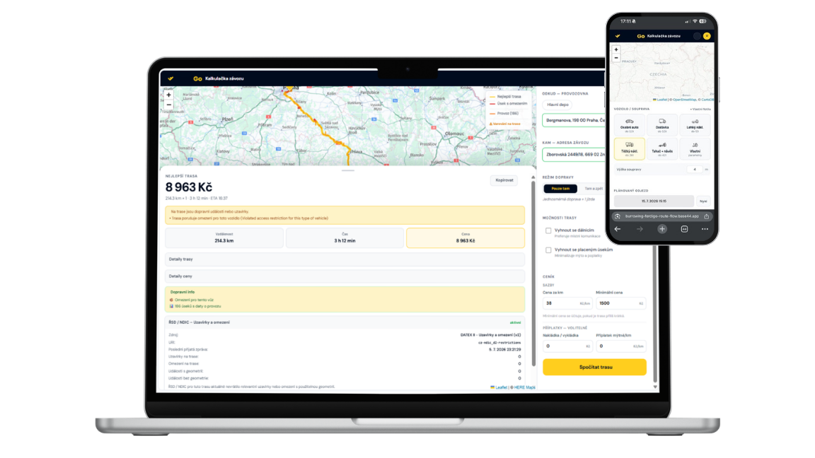 Notebook a mobil s kalkulačkou tras FerdiGo — trasa pro nákladní auto na mapě a výpočet ceny cesty.